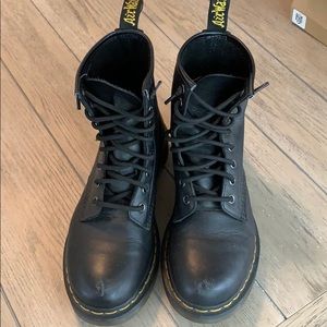 Classic black doc martens.
